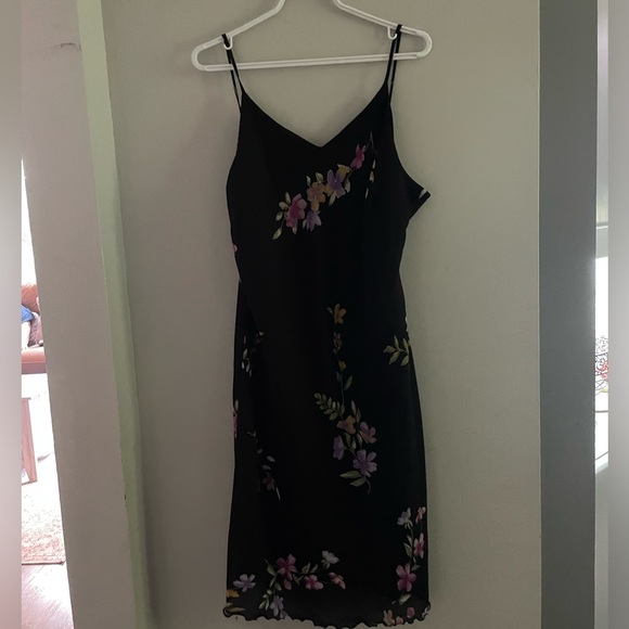 Fair weather brand with multiple colour flowers silky sheer dress - Picture 1 of 1